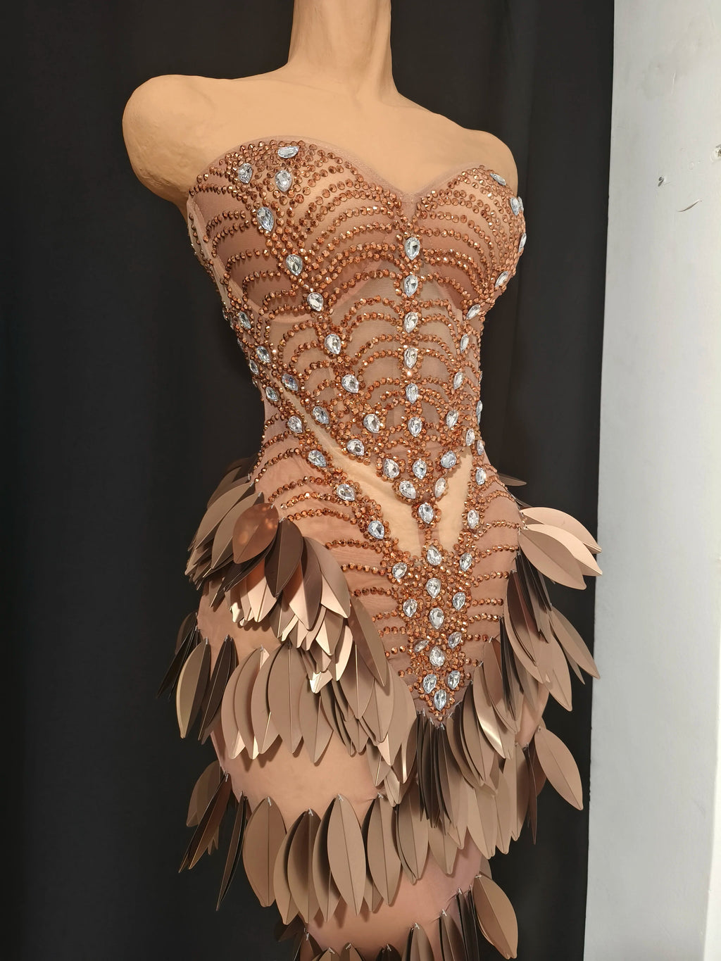 Sexy Sparkly Rhinestone Leaf Strapless Sheer Long Dress – Women’s Party & Eveningwear