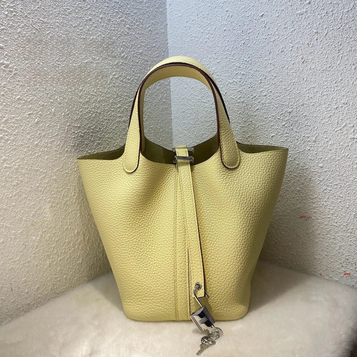 Handcrafted Genuine Leather Bucket Bag