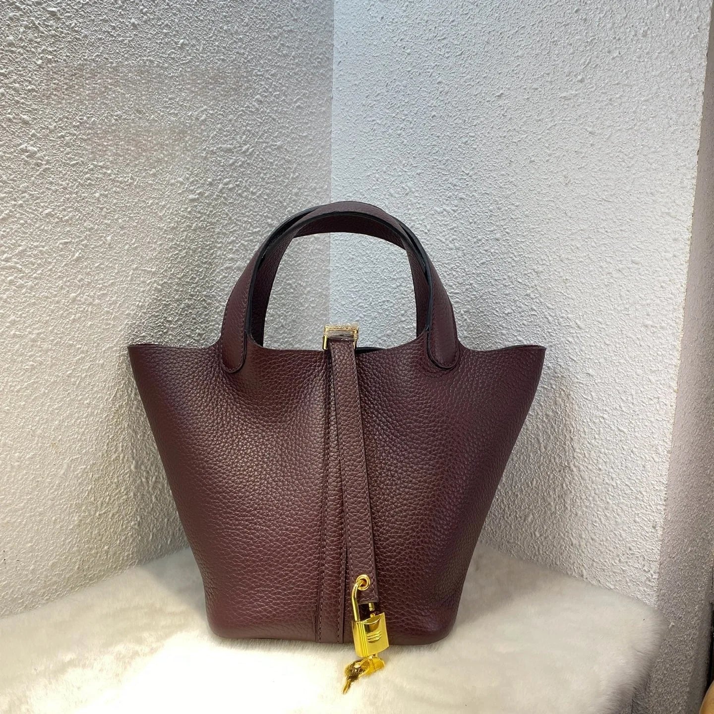 Handcrafted Genuine Leather Bucket Bag