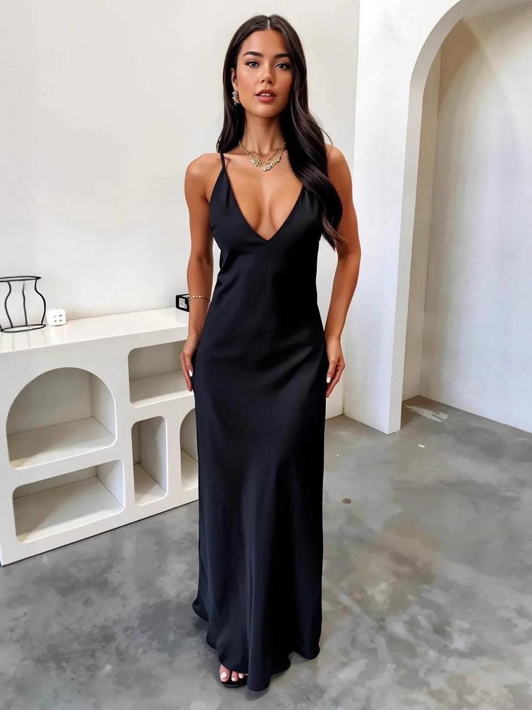 Strapless V-Neck A-Line Maxi Dress