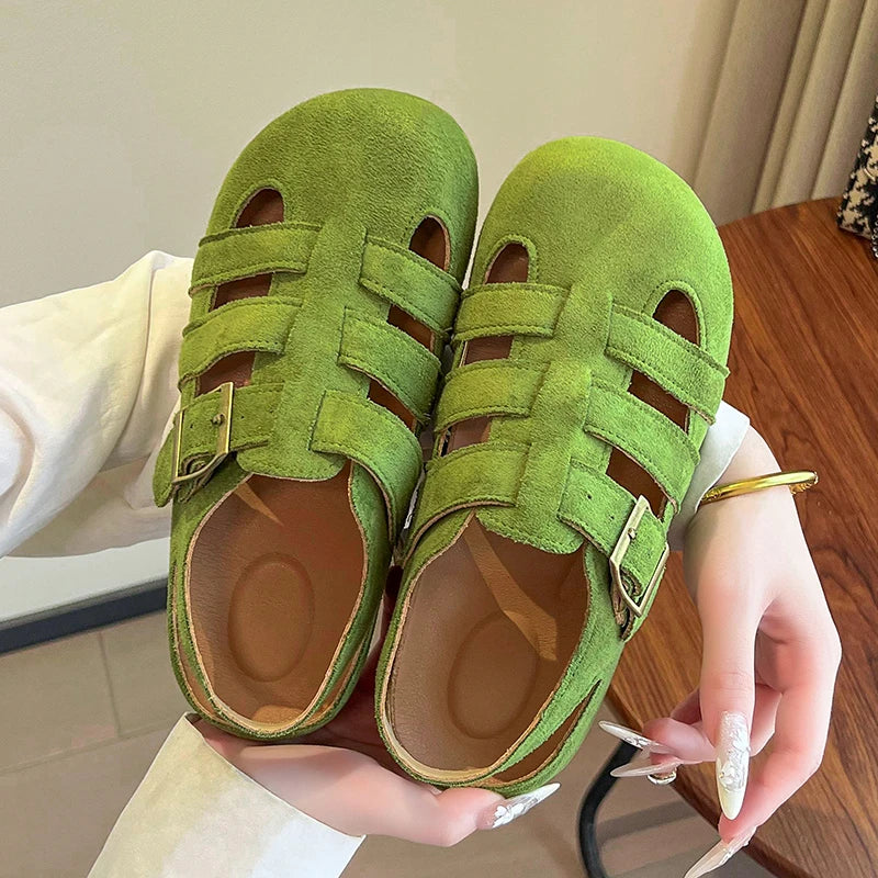 Retro Closed-Toe Roman Platform Sandals