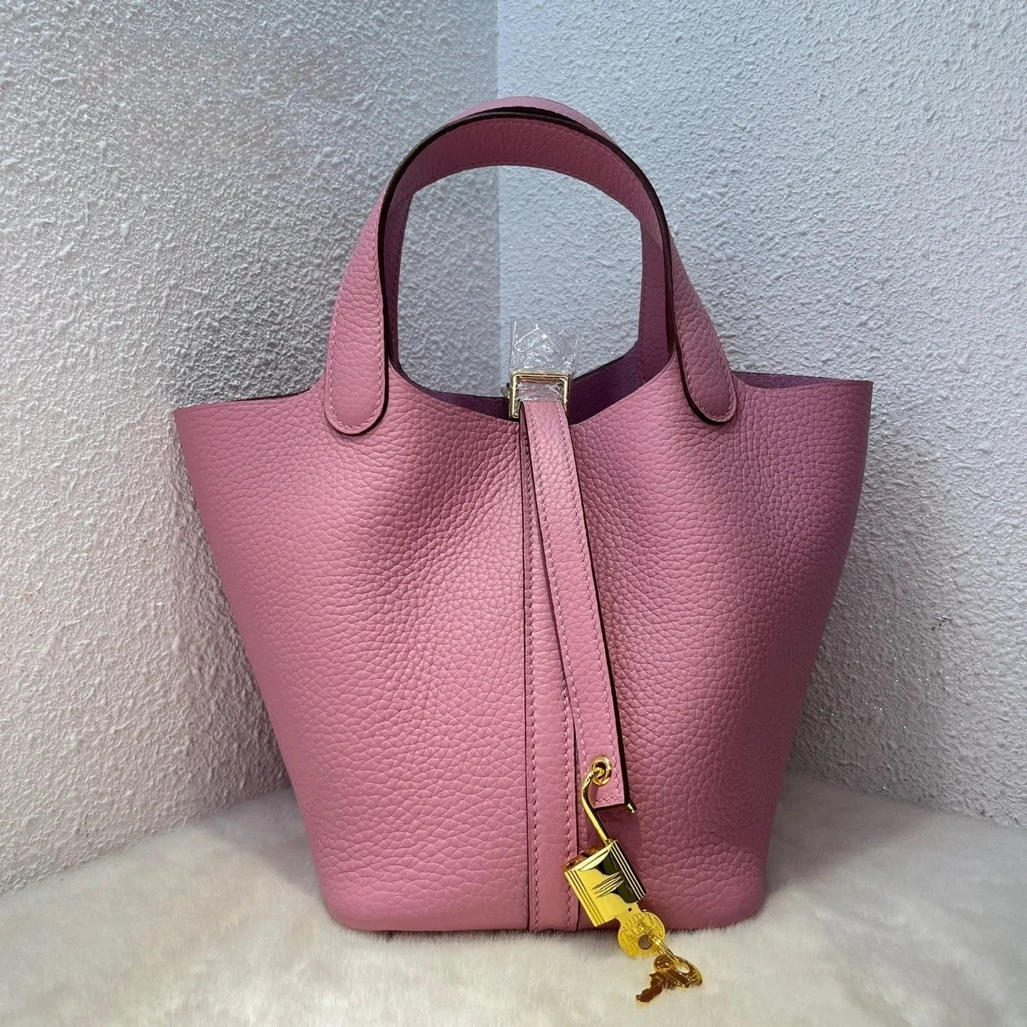 Handcrafted Genuine Leather Bucket Bag