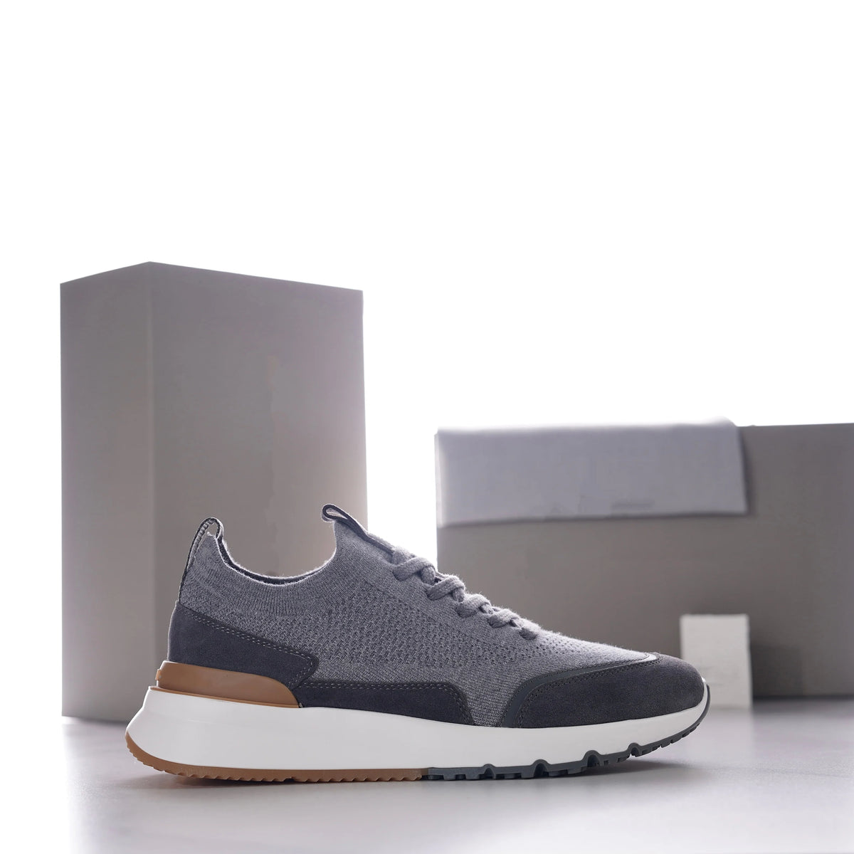 Men’s Breathable Fly-Woven Sneakers – Lightweight Non-Slip Casual Shoes