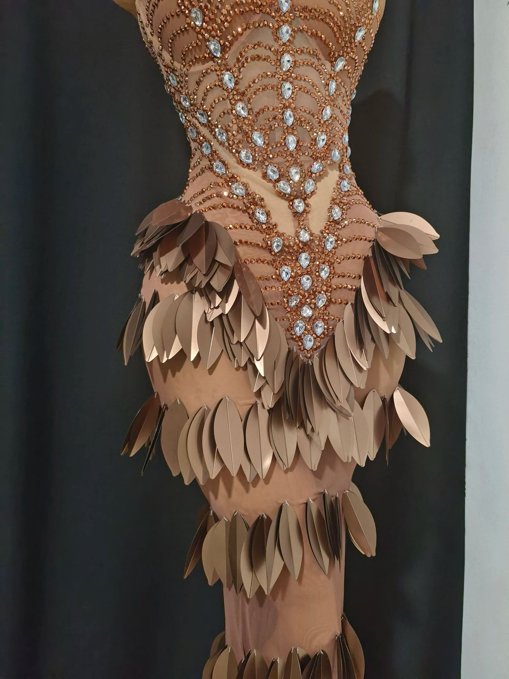 Sexy Sparkly Rhinestone Leaf Strapless Sheer Long Dress – Women’s Party & Eveningwear