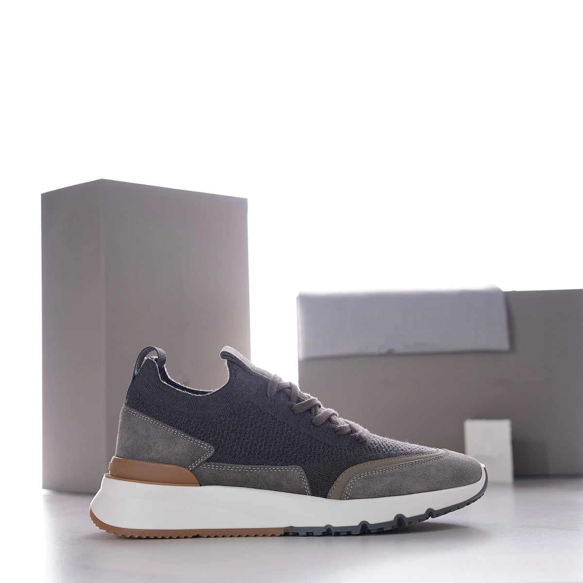 Men’s Breathable Fly-Woven Sneakers – Lightweight Non-Slip Casual Shoes