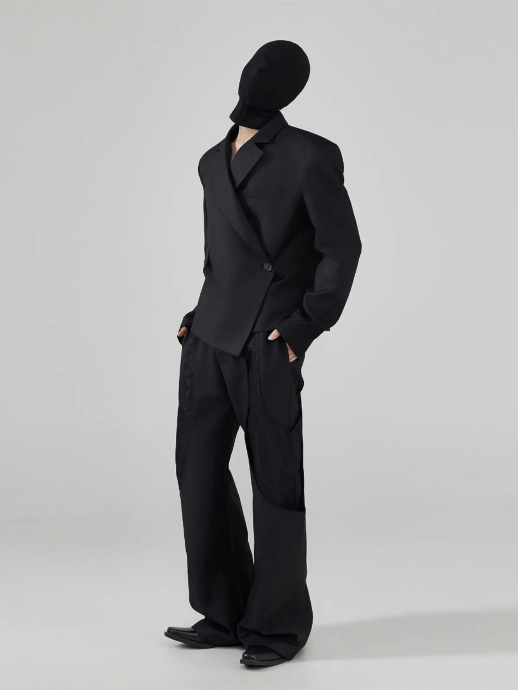 Mauroicardi Fitted Asymmetrical Black Blazer