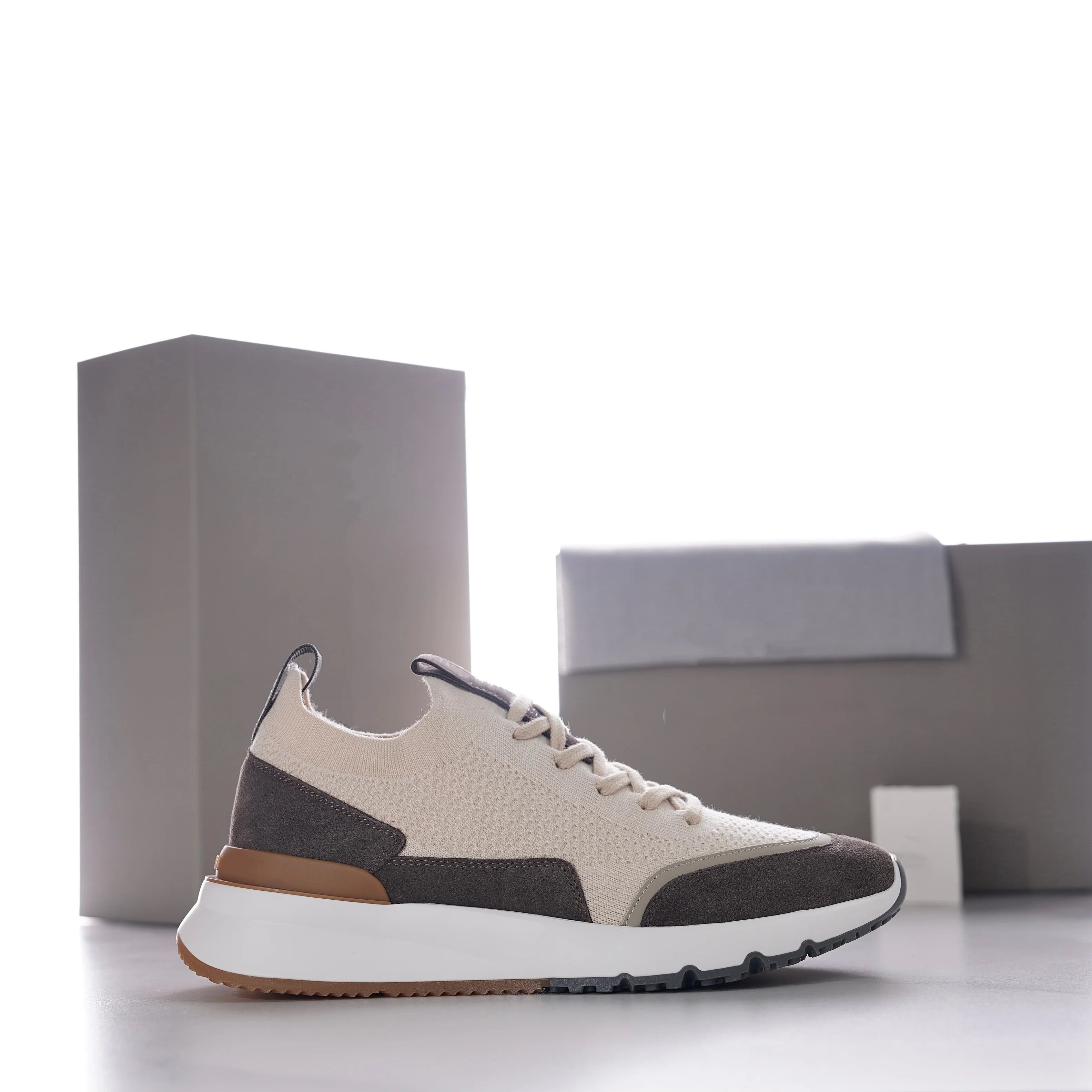 Men’s Breathable Fly-Woven Sneakers – Lightweight Non-Slip Casual Shoes