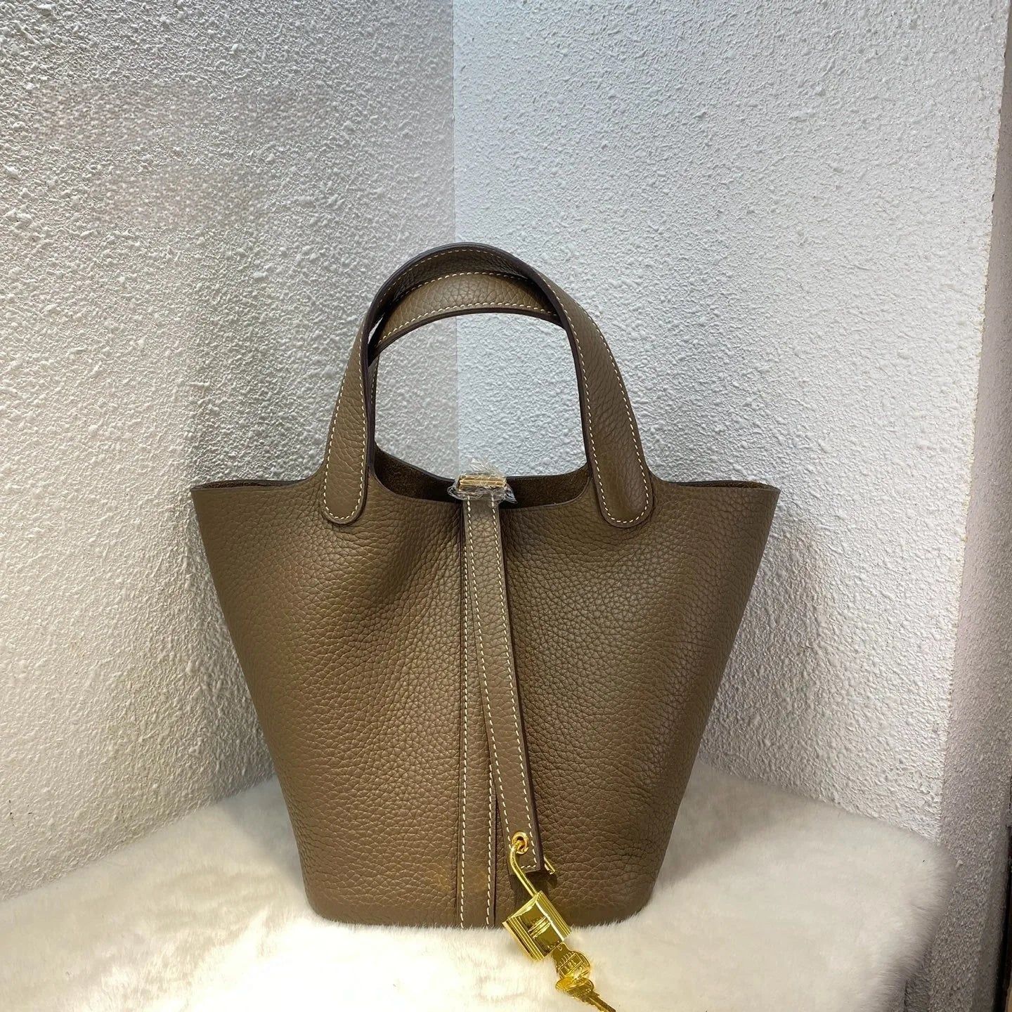 Handcrafted Genuine Leather Bucket Bag