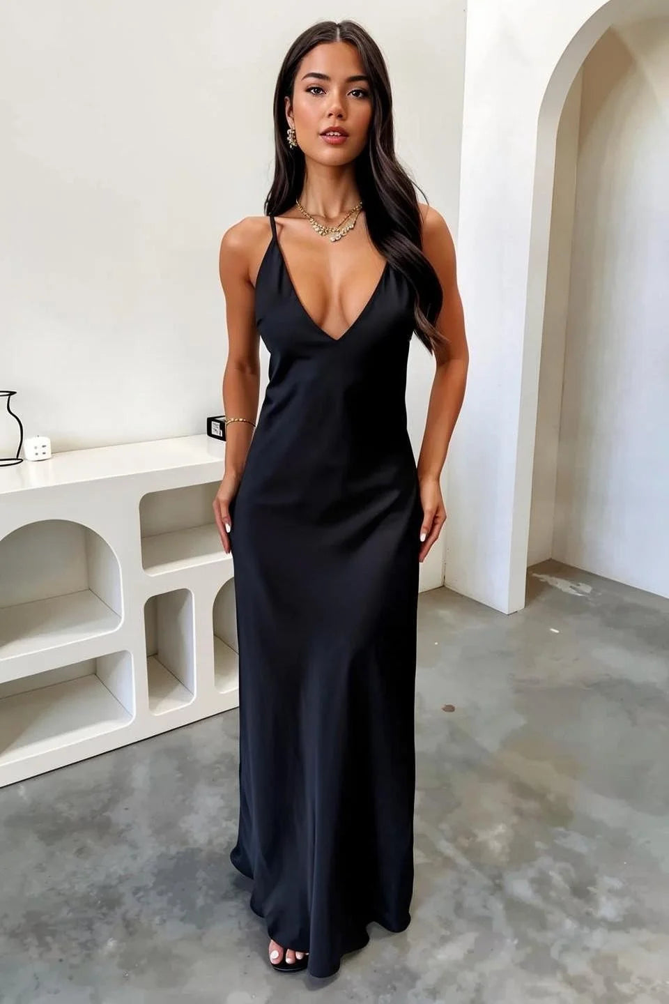 Strapless V-Neck A-Line Maxi Dress