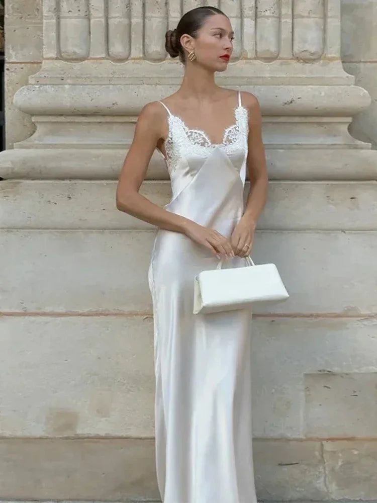 Retro Lace Stitching Backless Maxi Dress