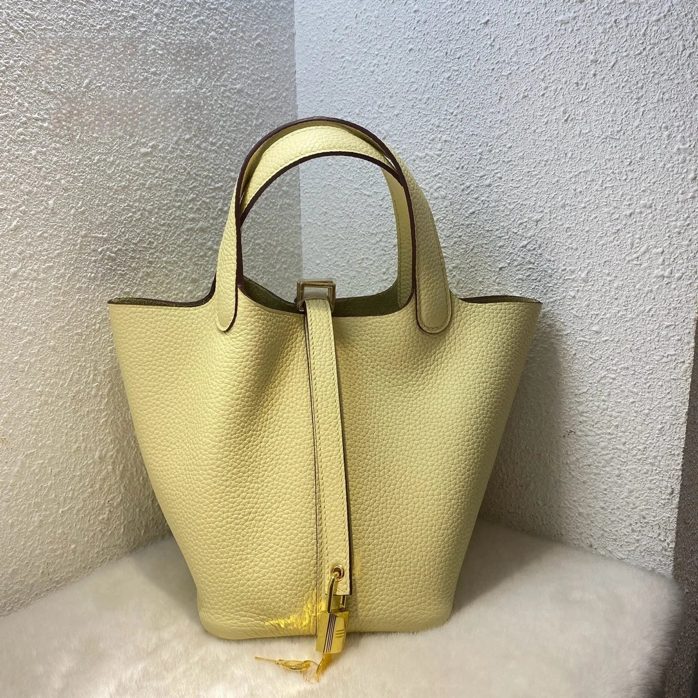 Handcrafted Genuine Leather Bucket Bag
