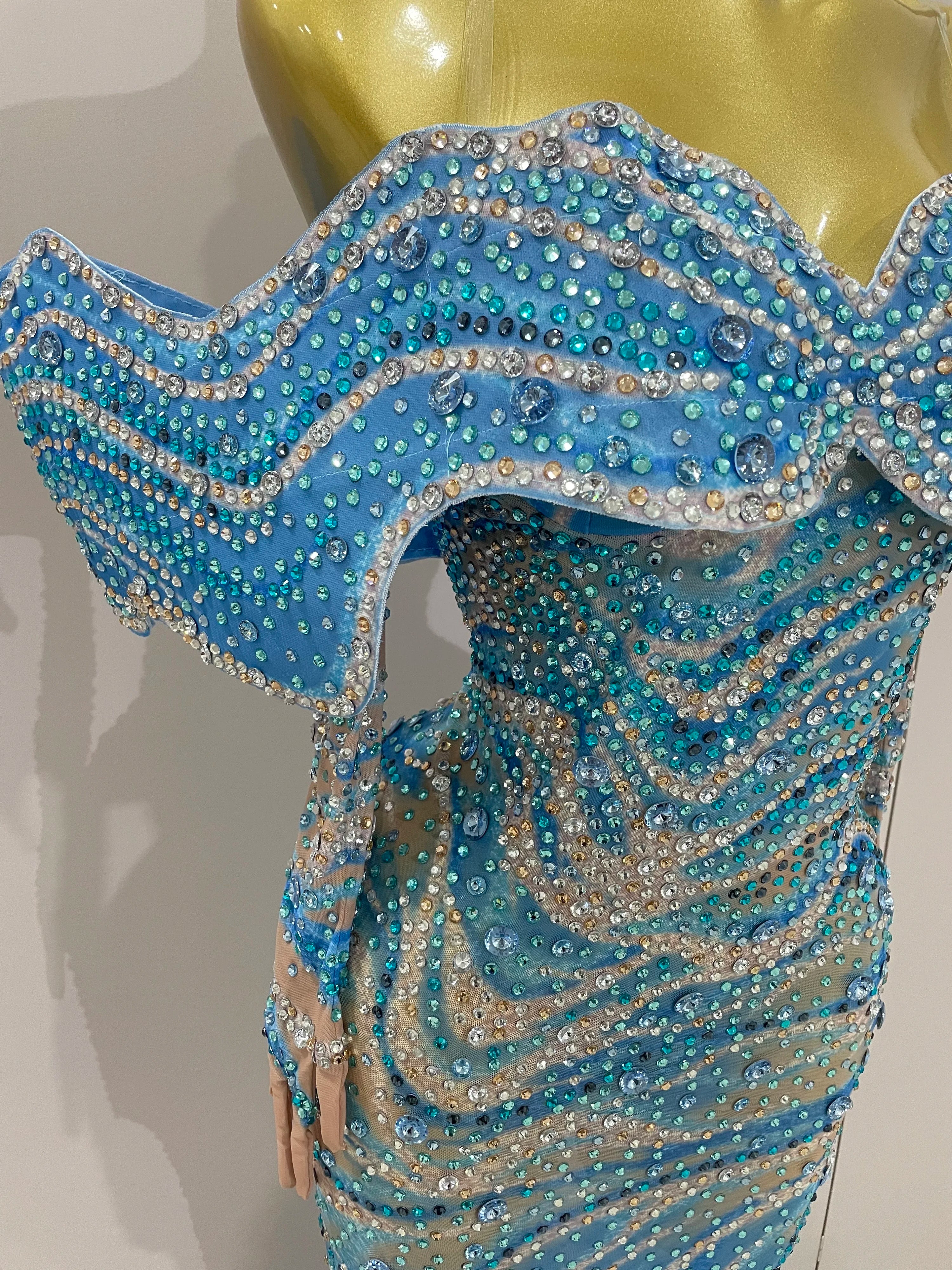 Luxury Blue Rhinestone Long Dress with Gloves – Women’s Party & Evening Gown