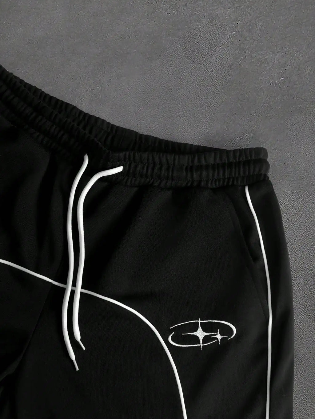 Men's Contrast Piping Graphic Print Shorts Set