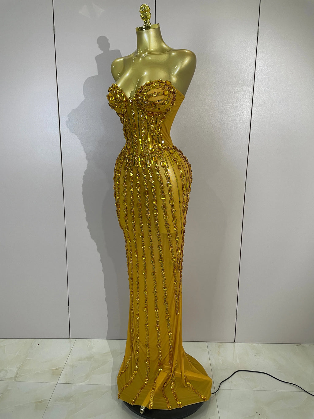 Elegant Gold Strapless Rhinestone Sheer Long Dress – Sexy Evening & Stagewear