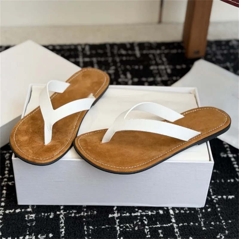 Calf Leather Round Toe Thong Sandals
