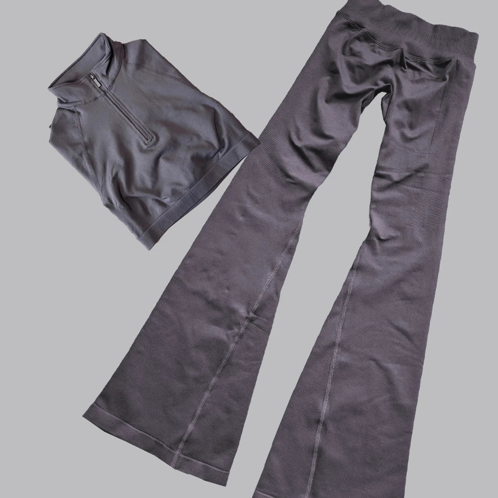 2-Piece Seamless Long Sleeve Yoga Set