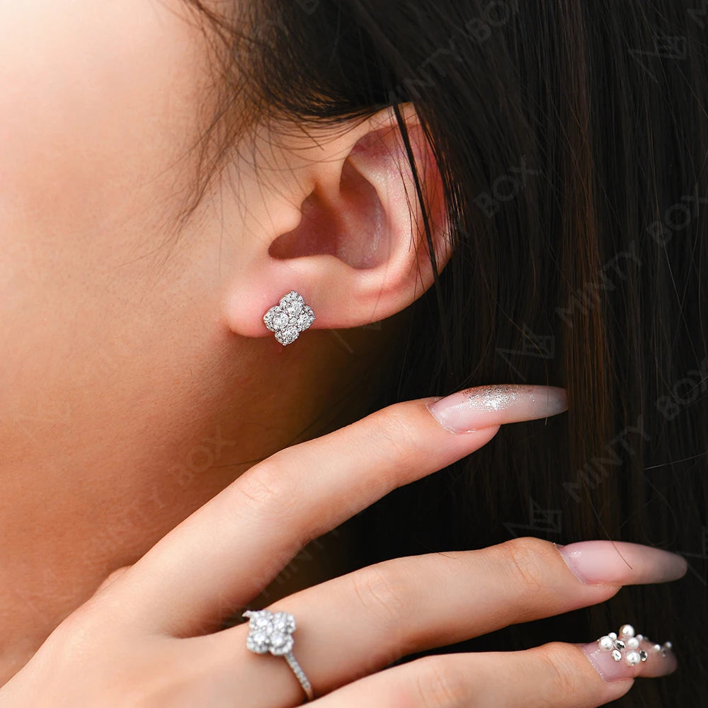 Mintybox Moissanite Clover Silver Earrings
