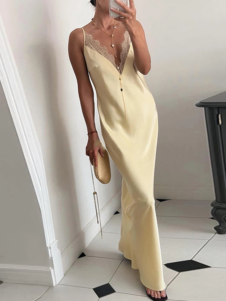 Elegant Strapless Lace Solid Dress