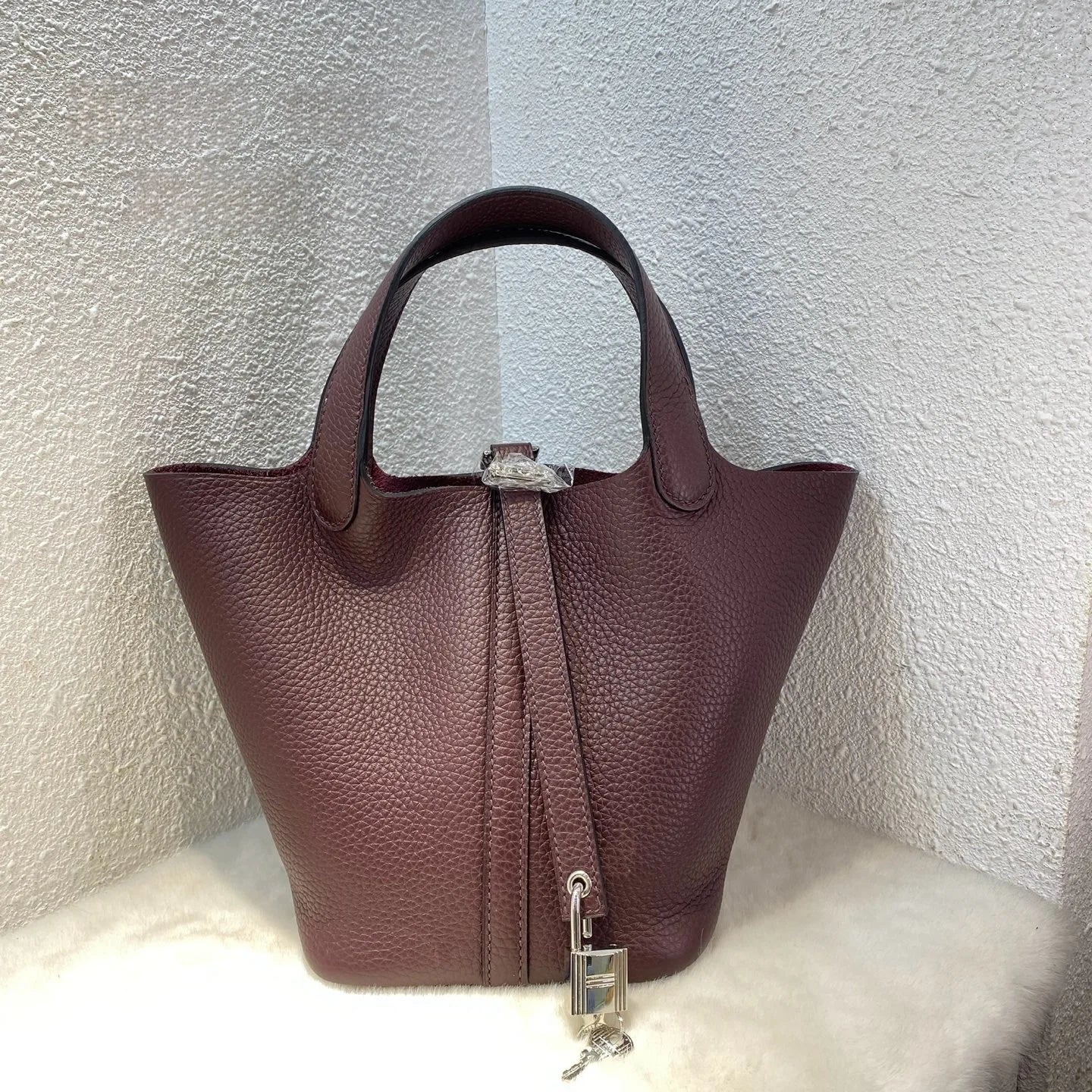 Handcrafted Genuine Leather Bucket Bag