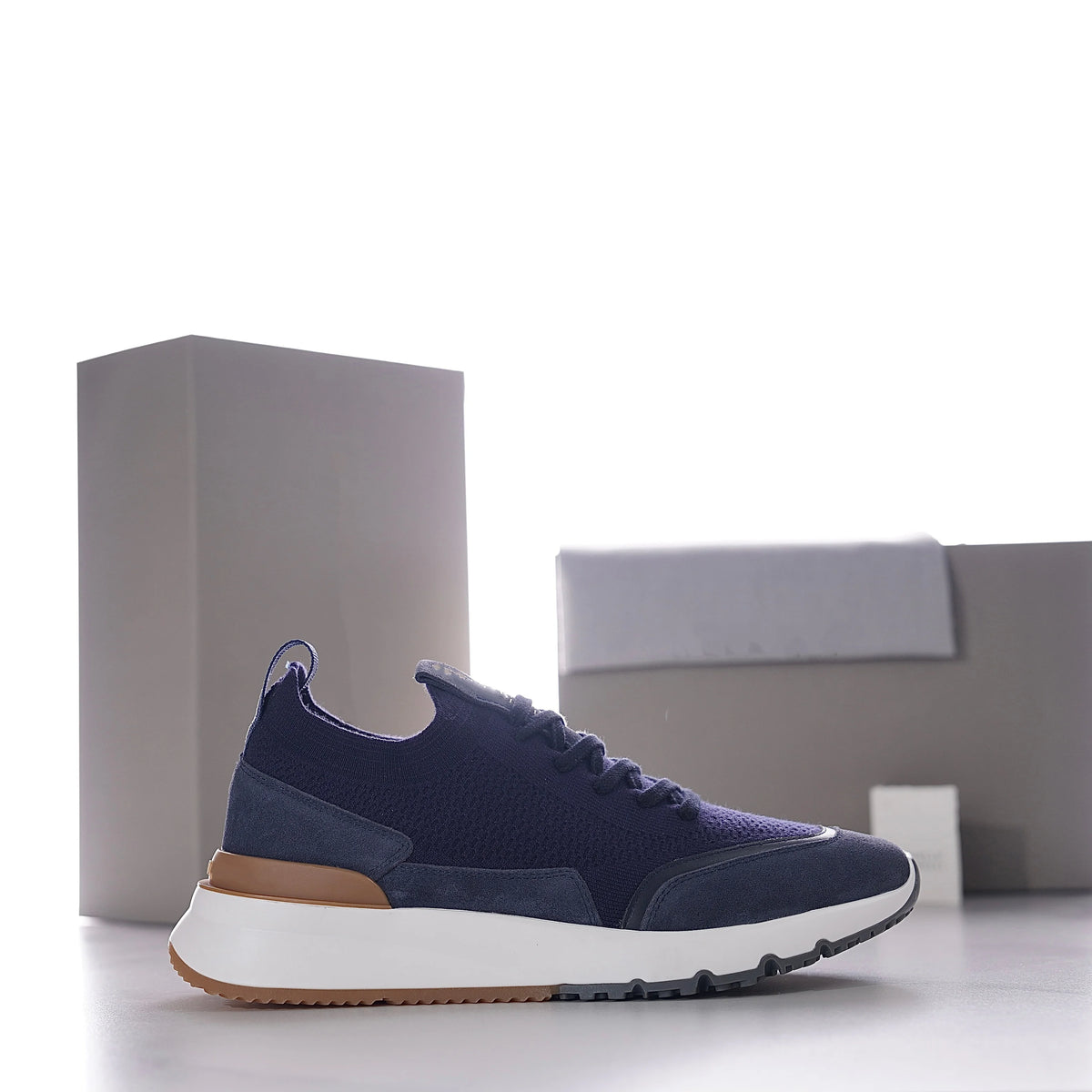 Men’s Breathable Fly-Woven Sneakers – Lightweight Non-Slip Casual Shoes