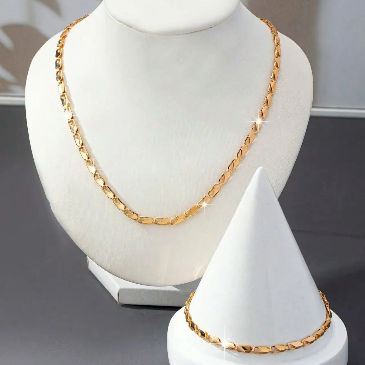Luxury Crystal Necklace & Bracelet Set